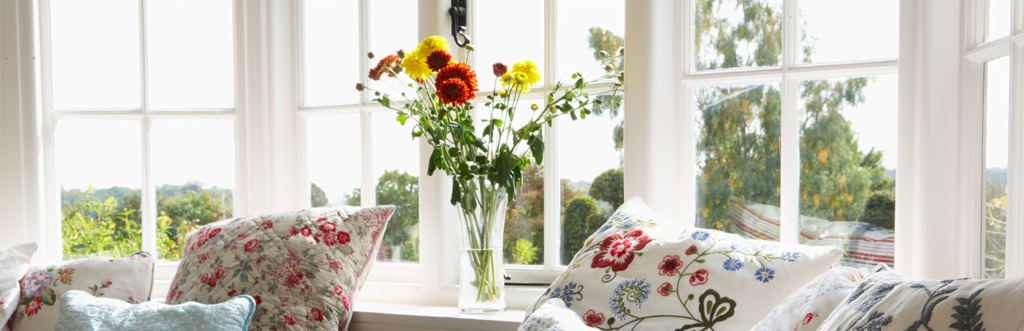 What’s the Difference Between Bay and Bow Windows?